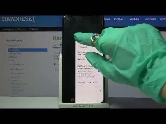 Video thumbnail for How to Manage REALME X7 Max with One Hand– One-Handed Mode