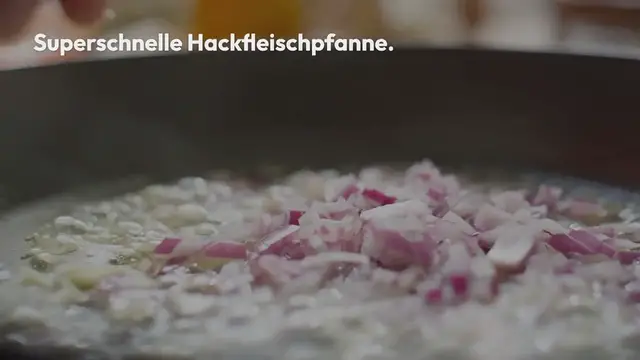 Video thumbnail for Superschnelle Hackfleischpfanne Jamie Oliver 30 Minuten Menüs