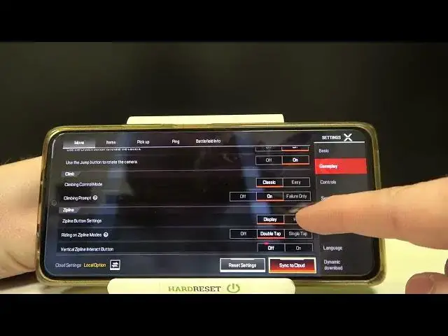 'Video thumbnail for Apex Legends Mobile - How To Turn On & Off  Climbing Icons'