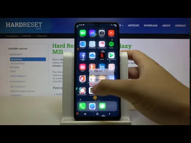 'Video thumbnail for How to Download And Install Launcher iOS on SAMSUNG Galaxy M31 – Turn SAMSUNG Galaxy M31 Into iPhone'