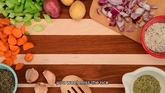 Video thumbnail for Lettuce Wrap Summer Rolls