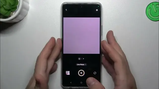 Video thumbnail for How to Take Live Motion Photo on VIVO IQOO Z8