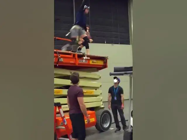 Video thumbnail for Did Tom Holland Do Stunts in Spiderman No Way Home? #spidermannowayhome #tomholland #spiderman