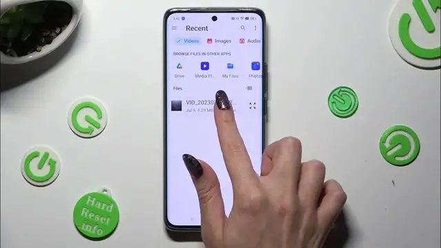Video thumbnail for How To Add Audio & Video On Realme 11 Pro Plus