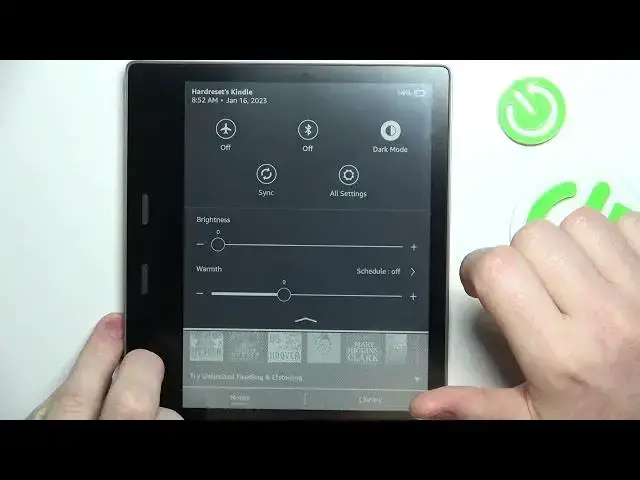 Video thumbnail for How to Invert Black & White Colors on AMAZON Kindle Oasis