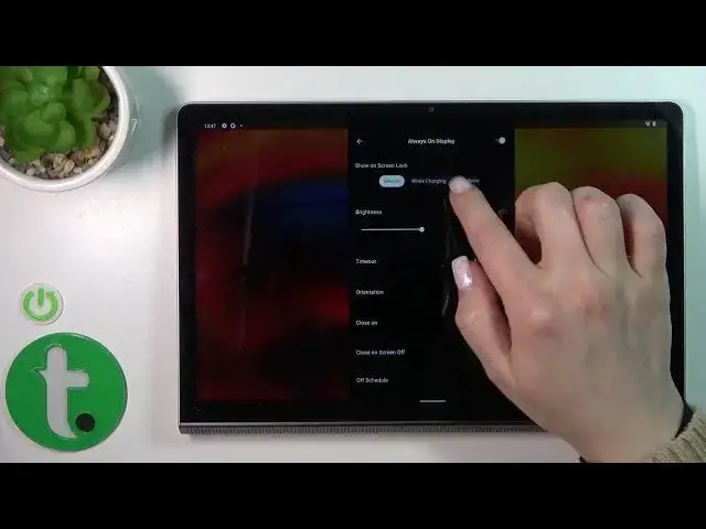 Video thumbnail for How to Customize the Always On Display Feature via Muviz Edge App on a LENOVO Yoga Tab 11