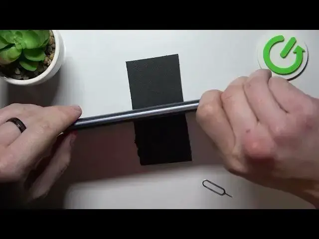 'Video thumbnail for Does REALME C25s Have Slot for an SD Card? Let's Find Out!'
