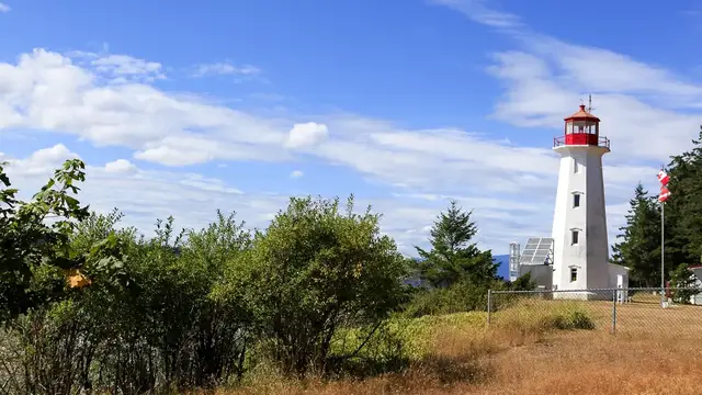 Video thumbnail for Leuchtturm am Cape Mudge auf Quadra Island | Kanada