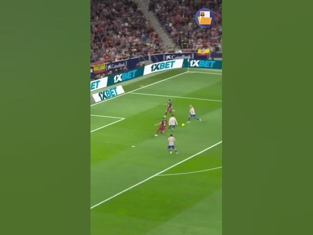 Video thumbnail for Joan García atajó un MANO A MANO clave a Griezmann en el Barça-Atlético 🔥