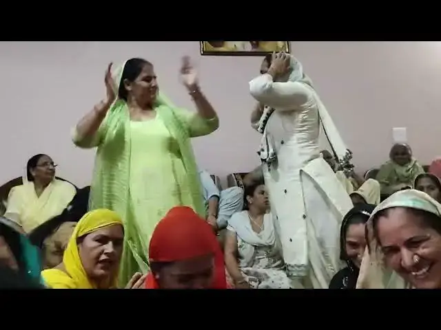 Video thumbnail for ❤️❤️💃🦸है सुन चमक चुंदड़ी आली#भजन #डांस #हरियाणा