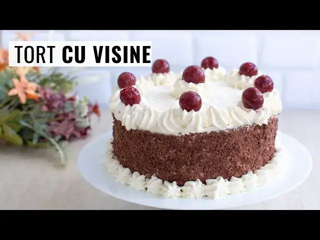 Video thumbnail for Tort spirală cu cacao, mascarpone și vișine - rețeta simplă, pas cu pas