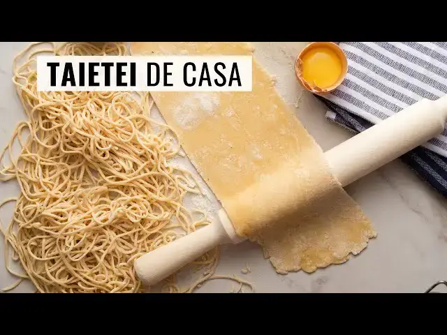 Video thumbnail for Cum să faci cei mai buni TĂIEȚEI de casă cu OU. Rețeta simplă, fără mașină de paste!