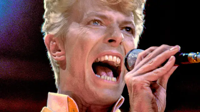Video thumbnail for Why David Bowie Was Forced To Quit Touring