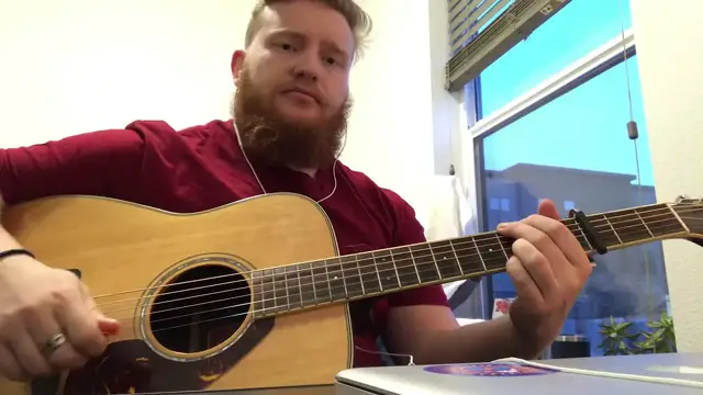 Video thumbnail for What does the Yamaha FG830 sound like?