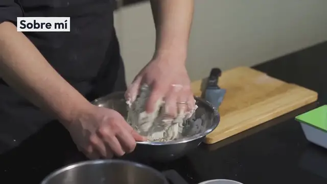 Video thumbnail for Chilean cheese empanadas