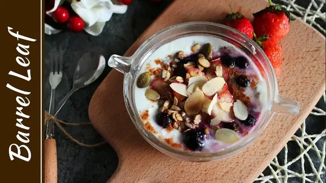 Video thumbnail for 自製優格 (麵包機) Make Yogurt In Bread Machine × friday購物【THOMSON】全自動投料製麵包機 SA-B01M