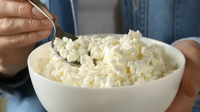 'Video thumbnail for The Most Unhealthy Cottage Cheese Brands You Can Buy'