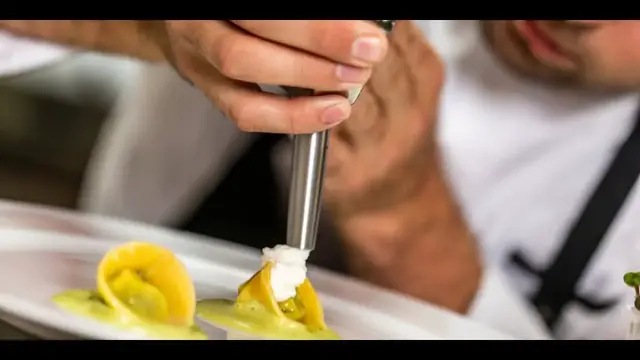 Video thumbnail for Whipped Cream Dispenser Sizes, Superb 3 Size That You Must Know Before Bought It!