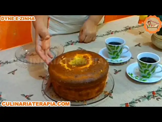 Video thumbnail for Bolo de Fubá Tradicional da Roça Muito Rico e Saboroso