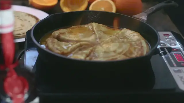 'Video thumbnail for Cràpes Suzette Recipe'