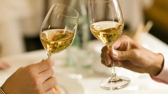 'Video thumbnail for Weird Rules You Should Always Follow At A Fancy Restaurant'