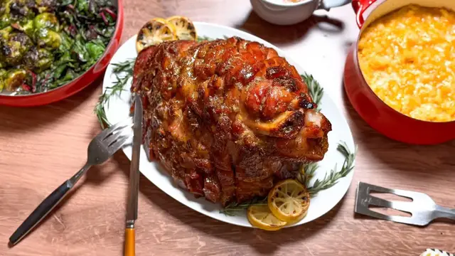 Video thumbnail for Our Miso And Maple-Glazed Ham Is Christmas Dinner-Worthy