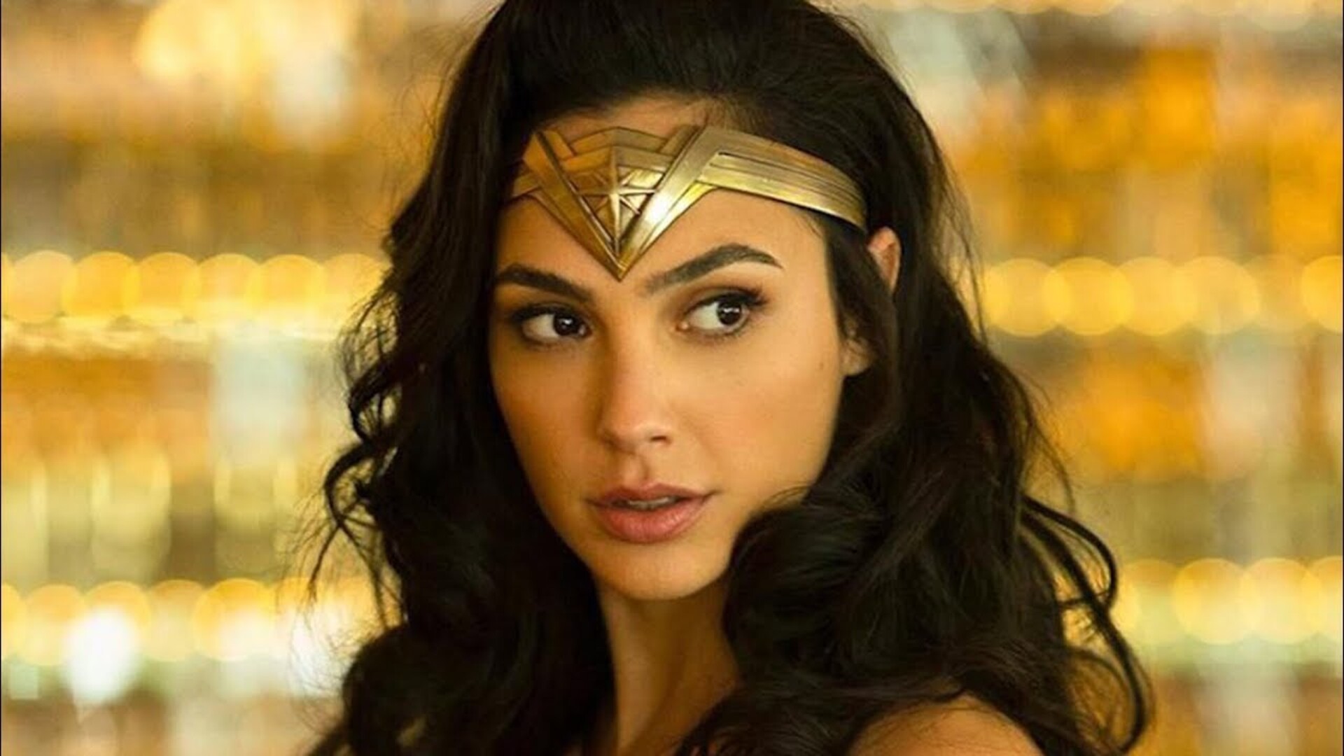 Video thumbnail for Things In Wonder Woman You Only Notice As An Adult