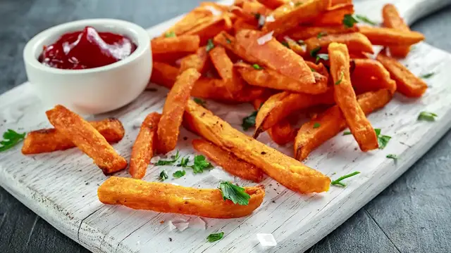'Video thumbnail for Best Air Fryer Sweet Potato Chips Easy Healthy(720P HD)'
