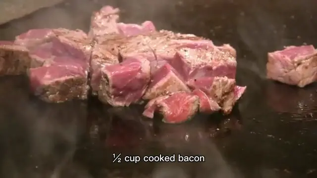 Video thumbnail for breakfast pizza recipe