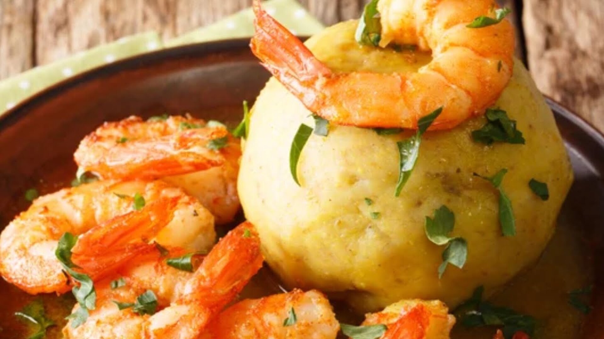 Video thumbnail for What Is Mofongo And What Does It Taste Like?