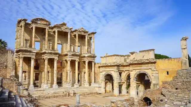 Video thumbnail for Ephesus, Turkey: A Timeless Journey Through Ancient History-video