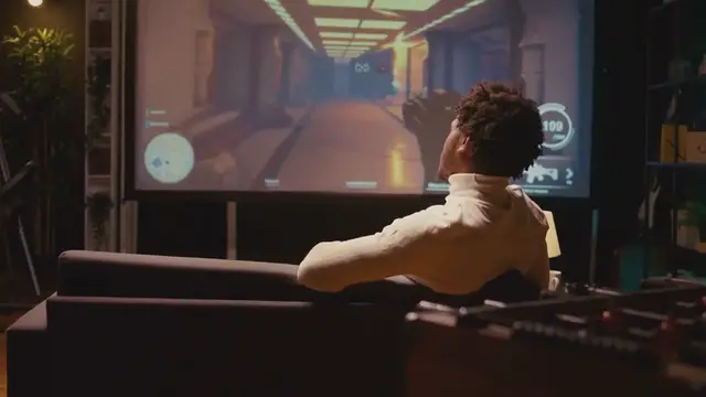 Video thumbnail for Multiplayer Games on Phasmophobia