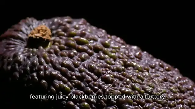 Video thumbnail for Blackberry Crumble Recipe