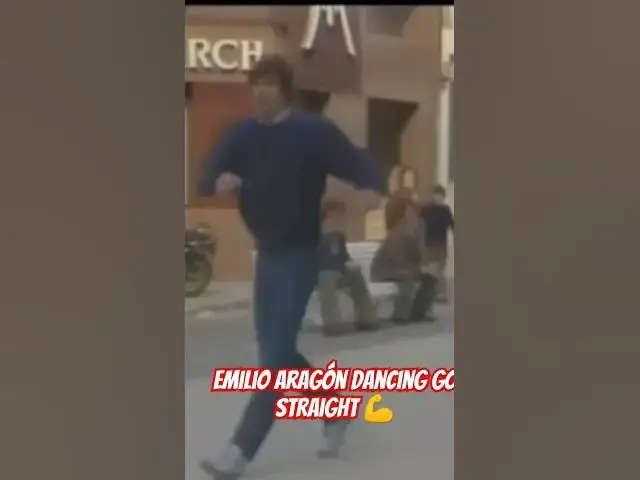'Video thumbnail for Emilio Aragón Dancing Go Straight 💪'