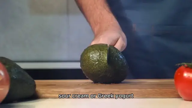 Video thumbnail for avocado crema recipe