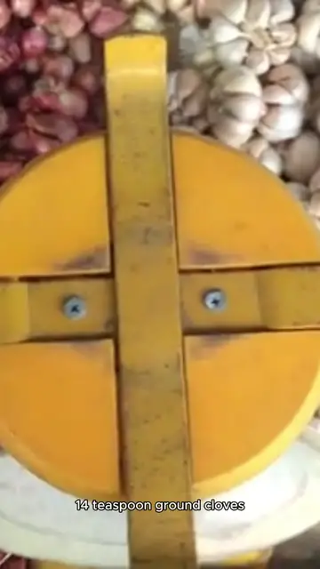 Video thumbnail for mole sauce recipe