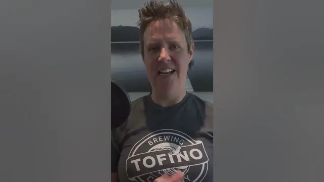 Video thumbnail for American English Idioms: On the ball  | Speak English Fluently #Short