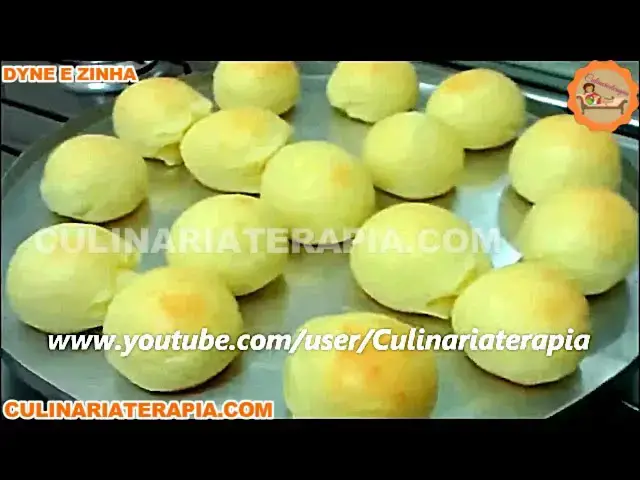 Video thumbnail for Aprenda Como Fazer Pão de Queijo Mineiro Fácil e Rápido Ensinado por uma Especialista da Culinária!