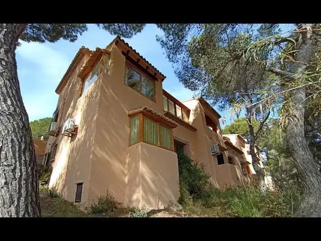Video thumbnail for Bungalow in Moraira  265,000€ for sale in Alicante   Spanish Casa Properties