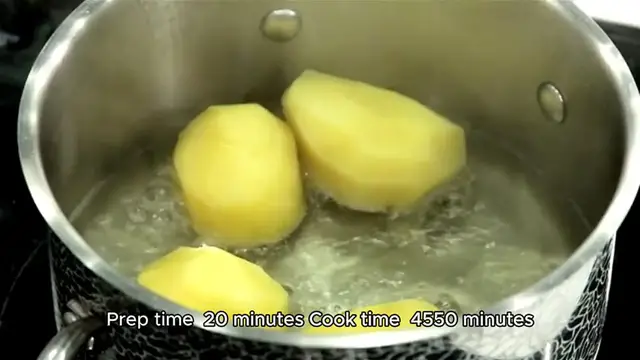 Video thumbnail for easy scalloped potatoes recipe