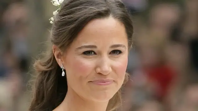 'Video thumbnail for Pippa Middleton's Hair Transformation Is Seriously Stunning'