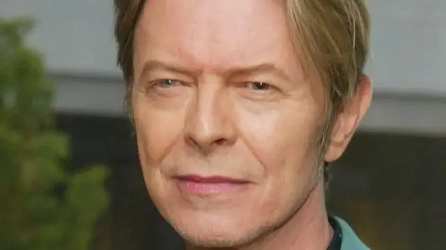 Video thumbnail for Here's Who Inherited David Bowie's Fortune After He Died