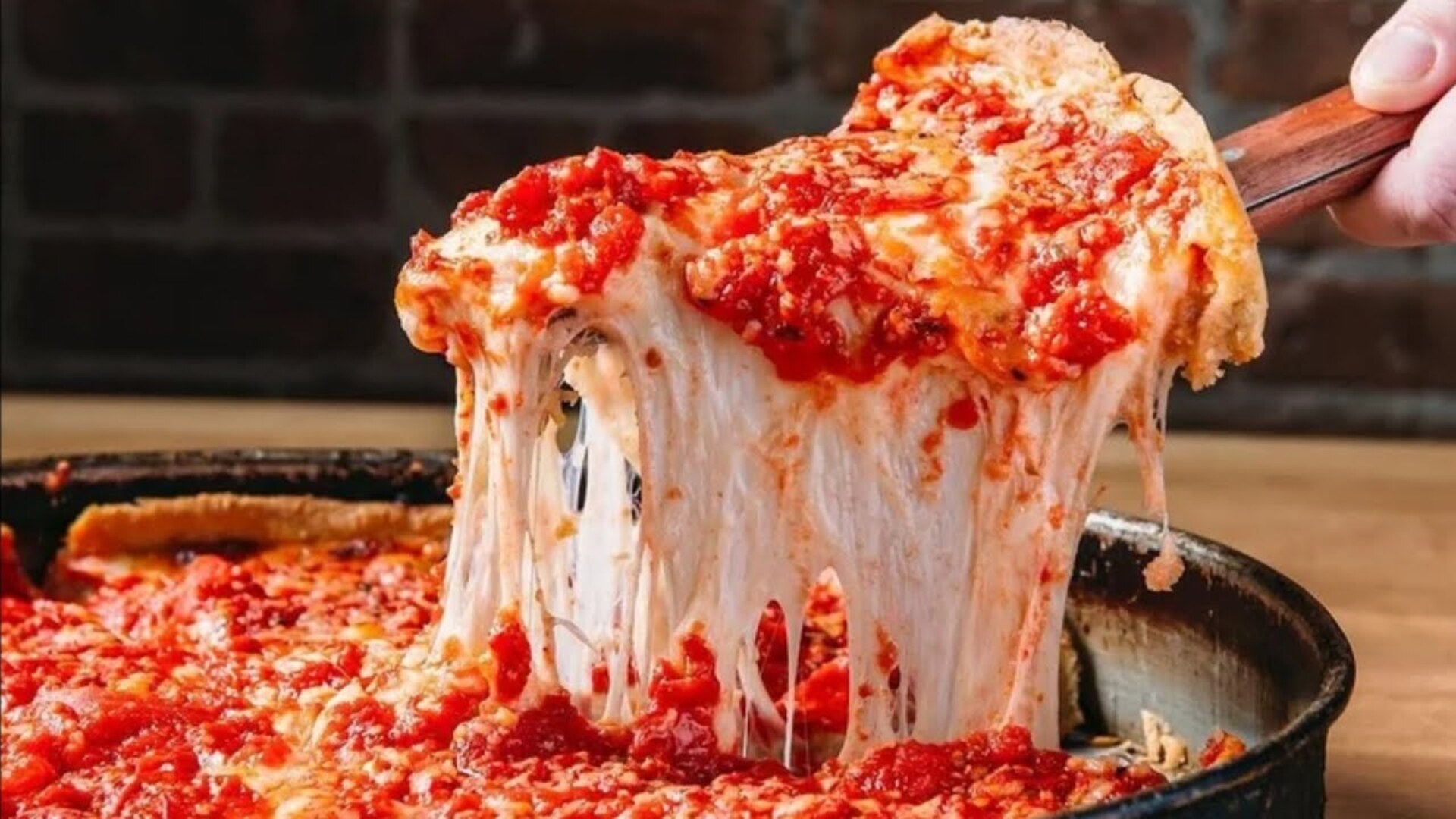 Video thumbnail for We Finally Know Which Chicago Deep-Dish Pizza Chain Is The Best