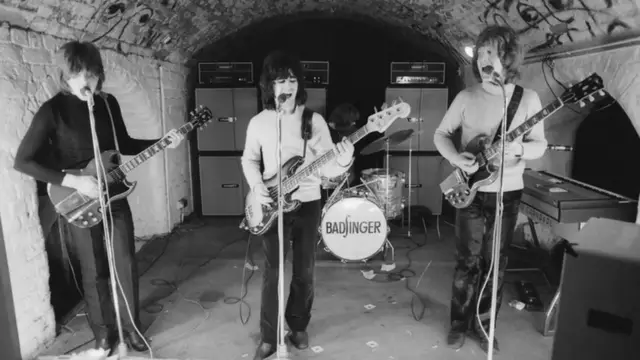 Video thumbnail for Paul McCartney Wrote This Pop Classic Overnight - In 1970, Badfinger Made It A Top 10 Hit