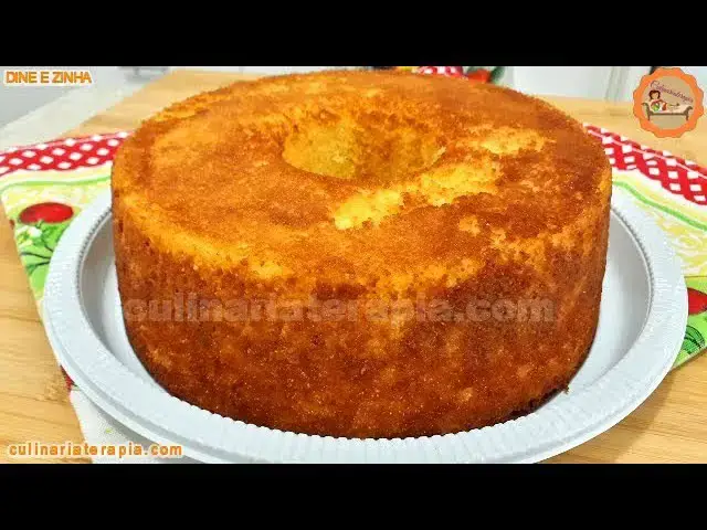 Video thumbnail for BOLO DE COCO E QUEIJO COM FUBÁ DE MILHO KIPOLENTA - APOSTILAS NA DESCRIÇÃO