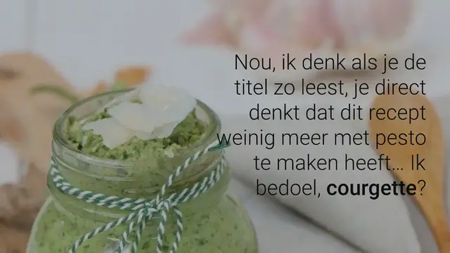 Video thumbnail for Courgette pesto met walnoten