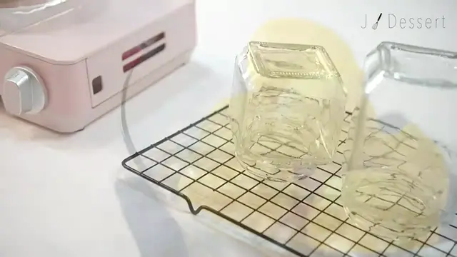 Video thumbnail for 쓴맛 없는 수제 레몬청으로 레몬에이드 _ 레몬티 만들기 Lemonade _ Lemon Tea __ 지니 Jiny(720P_HD)