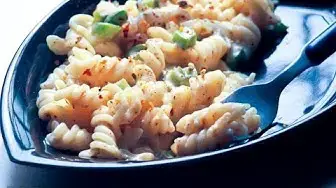 'Video thumbnail for Pasta in White Sauce - White Sauce Pasta Recipe'