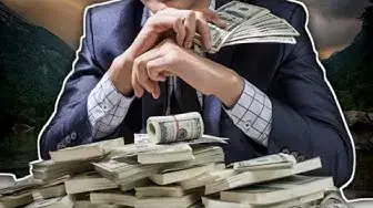 Video thumbnail for Rich Employees: Company Rewarding 5 Years' Salary As Bonus (Hindi)