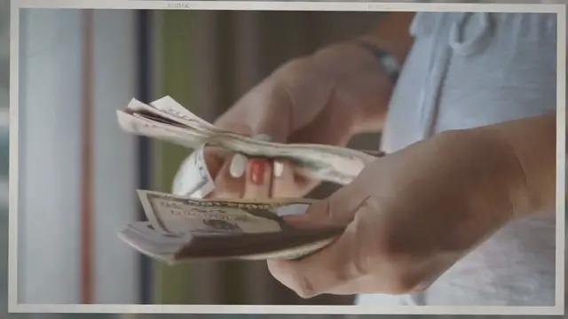 Video thumbnail for How to budget on a low income